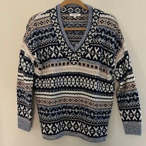 Patterned V-Neck Sweater